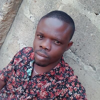 sheyerc's profile picture. Trust no body including your self oh