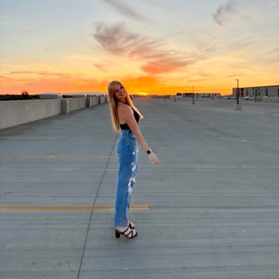 maddiewa1ker's profile picture. God is good.