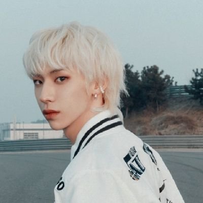 Pre-debut iE, my biases are LEW and Hwarang, but I'm OT7.