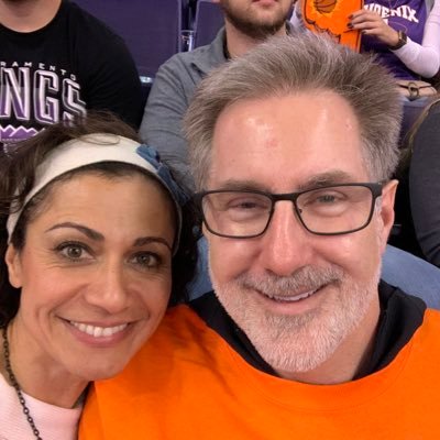✍🏻@BrightSideSun @SBNation. Architect: 🎫👨‍👩‍👧‍👧BRIGHT SIDE NIGHT fundraising - Suns fans and I have donated 20k and counting kids to attend Suns games!