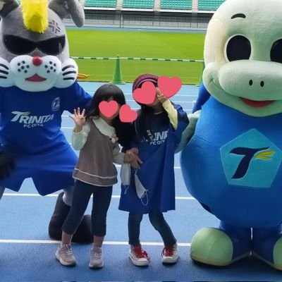 trinita⚽６＆🇰🇷コンビ（22.41）🐢🐰♡ 2005年〜とりさぽ♥ゴール裏⚡ 08年ナビスコ決勝🏆現地参戦 社会人になり一旦サポ離れするも 23'~親子参戦→24'もトリサポ🔥 独言多め。トリサポさんJサポさん仲良くしてください。