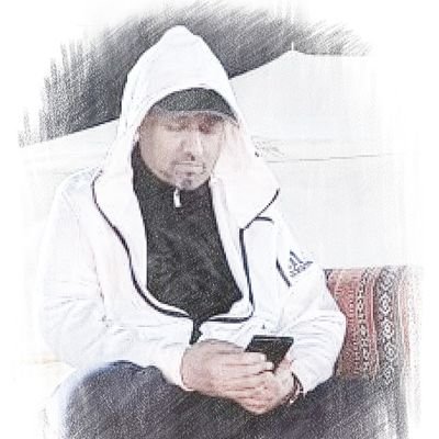بكالوريوس في الاقتصاد من جامعة الكويت
موظف كبير المحللين الاقتصاديين #وزارة_الكهرباء_والماء
