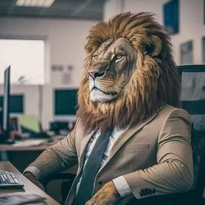عَيناكِ لوحةُ عشق لفها السحرُ ،
يغفو ويصحو على أهدابها القمرُ