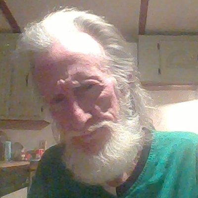 An ole hippie tryin too hold on too the luv.....been on twitter for over 3 years.....i dont know what happened too my original account.....i was Joeyextra55....