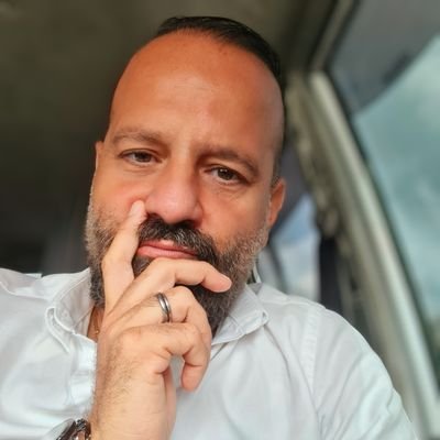 Groovy_thing1's profile picture. sarcastic with a critical eye for the tiniest detail. I speak out my mind. Witty Gemini ♊