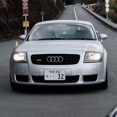 It’s not just a hobby
It’s a lifestyle
／Audi TT 3.2Quattro Sline

／HONDA CBR 600RR PC40
／HONDA GROM jc61

よろしくお願いします。