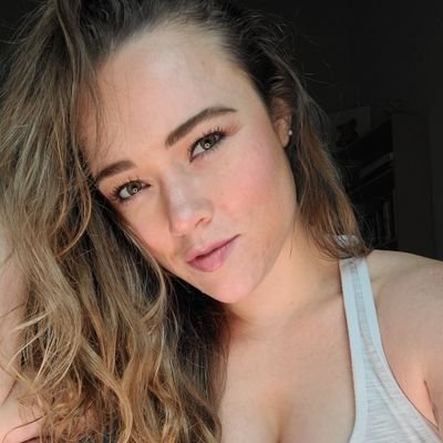 Add me on other socials!!
@ohmylivia201
TT, CLPR, OF, IG