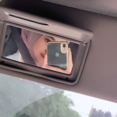 rositaayuuu's profile picture. 