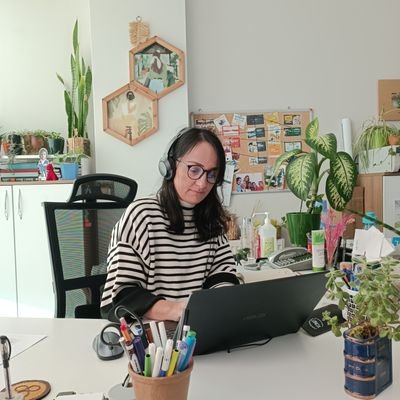 oznuraltintas's profile picture. 