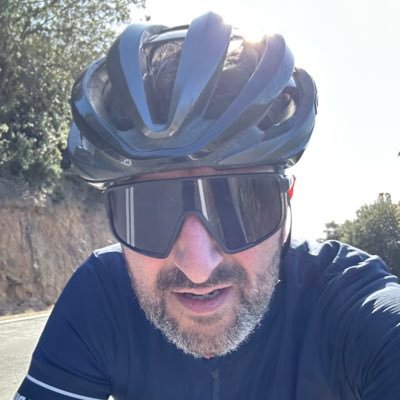 m'agrada anar amb bici i el Barça.