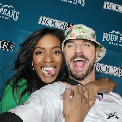 salocinbelac's profile picture. Player Hater of The Year Runner-up '06
| #FlyEaglesFly| #WeAreAllCanucks🐳| #WeTheNorth| #Bluejays