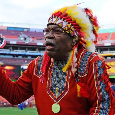 Disgraced Redskins/(Commanders🙄) fan trying to help the organization save face 1 tweet at a time. #HTTR 🏆🏆🏆