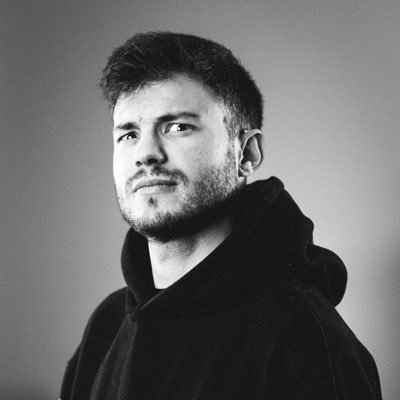 _deluc's profile picture. My camera makes cool images 📸