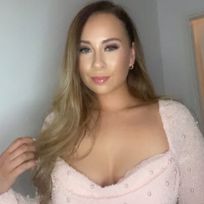 Funded Forex 📈Trader Property Investor/Deal Sourcer 🏘️_ Master of Law 👩🏼🎓Mother of 2👩👦👦