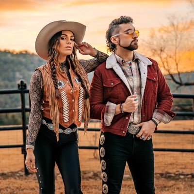 🌹Country Music Duo🌹🌵Desert + Western Vibes🏜