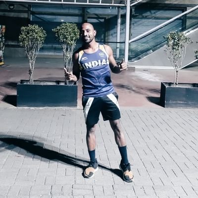 umeshpal2406's profile picture. Life is a dream...  Soo plzzz try to see a best dream...