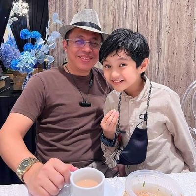 OrsboneO's profile picture. dressing well its a form of good manners