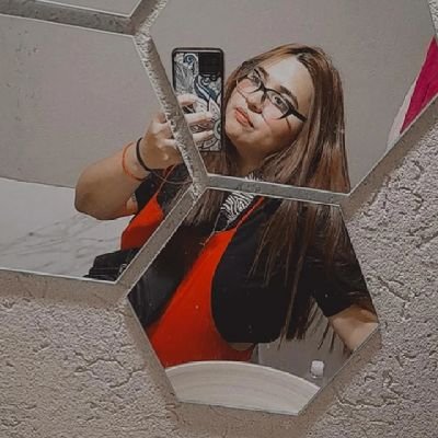 Ludmicas8's profile picture. 💚