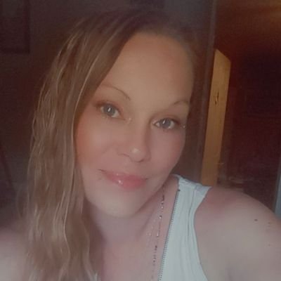 JuJuci14's profile picture. 