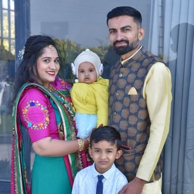 No bio of a stupid common man.
Instagram: https://t.co/q2FPdSqbSG…
Facebook: https://t.co/ubWqjiY5a1