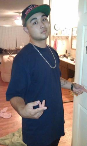 SleepyMFsleepz's profile picture. i dont chase money,i chase dreams.