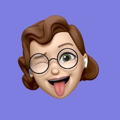 ux_by_soraia's profile picture. Exploring the wild world of UX Design 🔥 UX/UI Designer 🔥