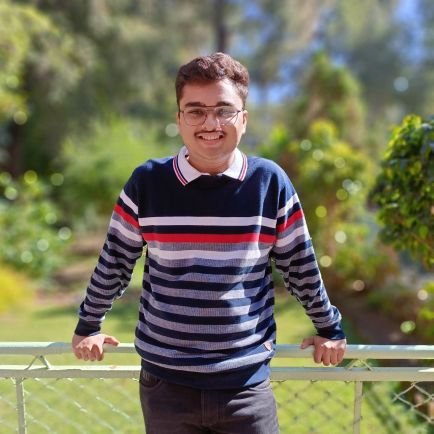 ChitaliaDev's profile picture. Pharmacy students