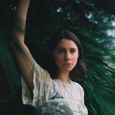 primaheramusic's profile picture. Melancholy pop haze.