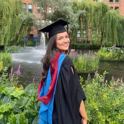 Therapydd Iaith a Lleferydd / Speech and Language Therapist 🗣️ Gogledd Cymru 🏴