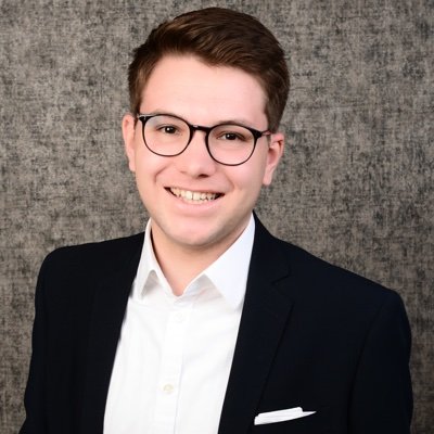 👨💻Software Architect, Industrial Edge at @Siemens
🎓 @TU_Muenchen
🇨🇦 @Ridley_College OR'13
🦣 https://t.co/O2zLFleINZ on Mastodon
⛷🏌️♂️Skiing & Golfing
