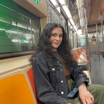 AndreaSanFlores Profile Picture