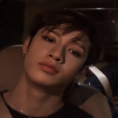 hyunchan ♡ san • ☼gemini baby • 24 • dnf-18 • to win and to grow you have to fail too •