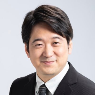 久御山町議会議員。数学の講師もしている0歳2歳3歳の3児の父。Xでは明るく楽しく久御山町の魅力、教育、自分の趣味などについて呟きます。 任天堂リスペクト。 DS 1840タイトル通常版コンプ。現在3DS収集中。東角小→久御山中→洛南高→東京大卒