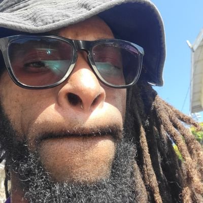 🇰🇳 Highly entertaining not really... Chef-ish 💁🏾♂️
Snapchat: hdiabolical
IG: hdiabolical
A1 Troll