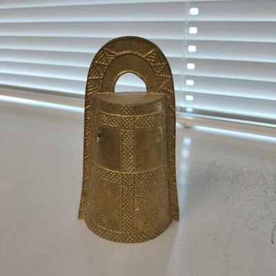 歴史愛好家。
縄文時代は植物栽培もしてました。
縄文~弥生、米の伝搬は中国からです
(縄文後期に稲作栽培)。
鎌倉、文永の役は九州武士の勇敢さ
等々
乃木坂好きです。ピアノ系とクラシックギター系