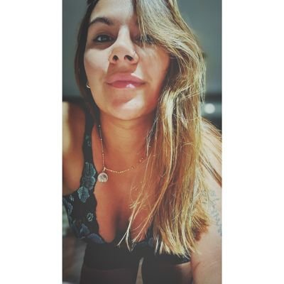 KarengiulianaF2's profile picture. 