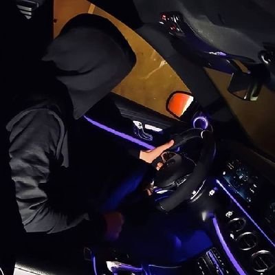 Lz72552310's profile picture. TazRlk