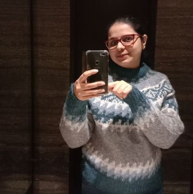 HardikaGautam's profile picture. Potential Particle Physics PhD candidate | Bibliophile | Crazy Talker | Let's engage in a thought experiment ❤ | {She/Her} 🇮🇳🕉🔱