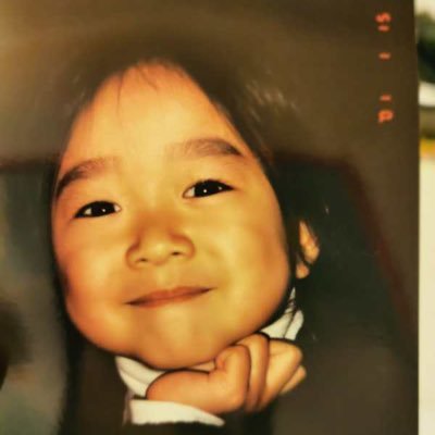 fonggg__'s profile picture. she/her. if I 😟hool once 🫣I will in fact🫥 hooligan 🤧