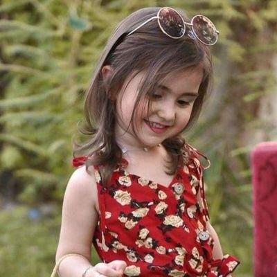 Taleena_'s profile picture. ربي إني افتقدهم كثيرًا وأحن لهم ولـِ أيام جمعتني بهم أشتقت لهم وزاد شوقي لهم 💔 
اللهم ارحم أمي و أبي وأختي وأخي برحمتك وأجمعني بهم بجنة الفردوس يارب يا رحيم