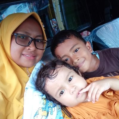 🔎Random🔎
Mama' Pejuang cuan 💸
Part of IBS, IbuHebat
Hurry up! Great deals from Lazada!
https://t.co/pLIOFG6WUE