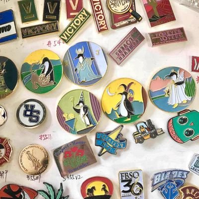 Professional badges manufacture from China.WHATSAPP:+ 86 181 1263 8925/ Email: junxi@ruiguancoins.com