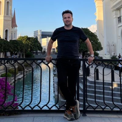 hakki0106's profile picture. 🐏🐄🐈🐕🐐💉💉 💉 💉 💉 #ankaraüniversitesi #veterinerfakültesi #beşiktaş