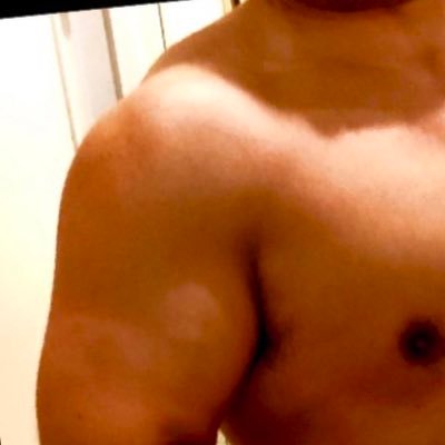 166 82 4x Gガチ体育会ラグビー出身。エロ目的。女性✖︎。既婚への舐め奉仕好きですwモチロンGayもとりあえずDMください。ウダウダ言わずやりましょ?顔も身体もタイプは幅広いです。雑食。 veroはやってない たまに鍵かけます。