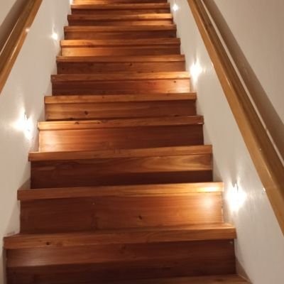 lebenslagen's profile picture. Naturverbunden, gelassen, Team Wissenschaft und Satire. Fluggerät Besen. Aus Gründen wenig eigener Content.