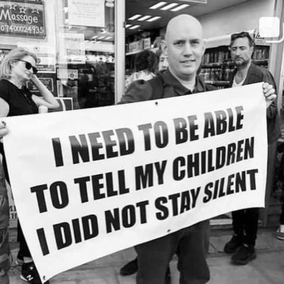Linda79790416's profile picture. 