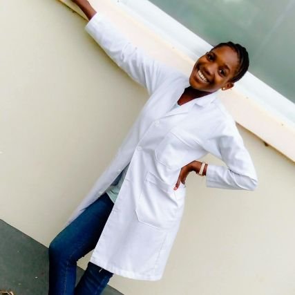 laugher🤗😄/Chemistry and Biology teacher 📚 /cooking is my hobby 🍜 
...🇹🇿