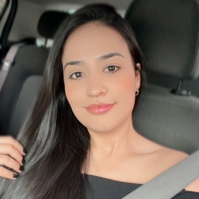 SamanthaBa22's profile picture. 