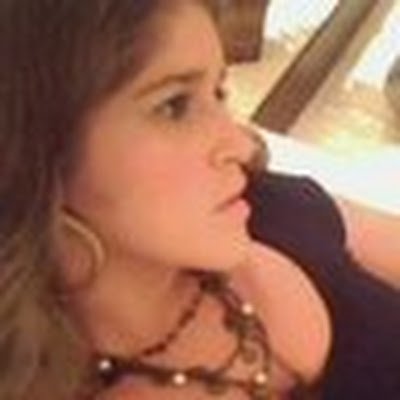 Eu, sou eu, um espirito em evolução. Mãe, esposa, filha e empresaria. Uma pessoa feliz.