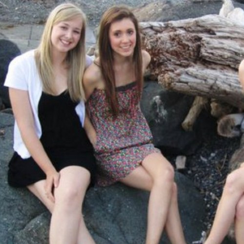 Alyssa_999's profile picture. Alyssa. 17. im in love with justin bieber and he'll never even know my name. i love my bestfriends @DylanHasSwag16 & @emilywiltse :)